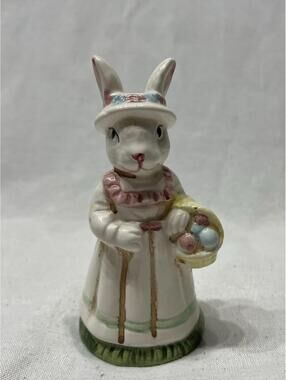 VTG Anthropomorphic Mrs Rabbit Ceramic figurine Holding Easter Egg Basket